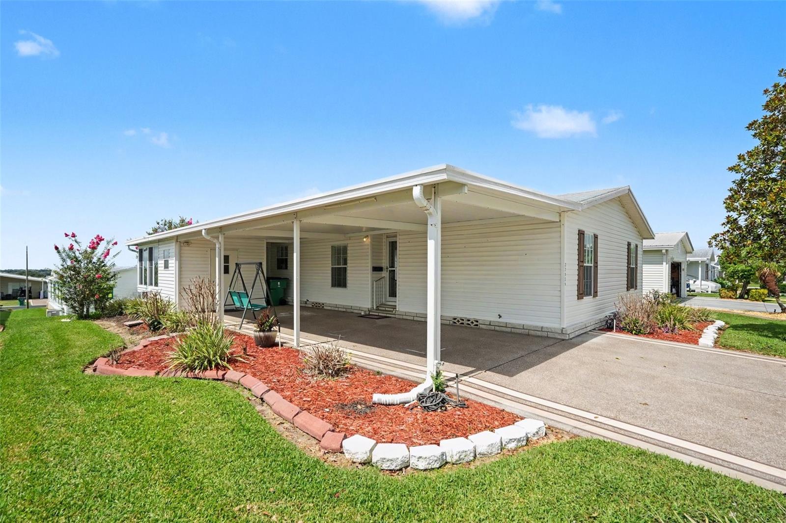 37536 GILL AVE Property Photo 1