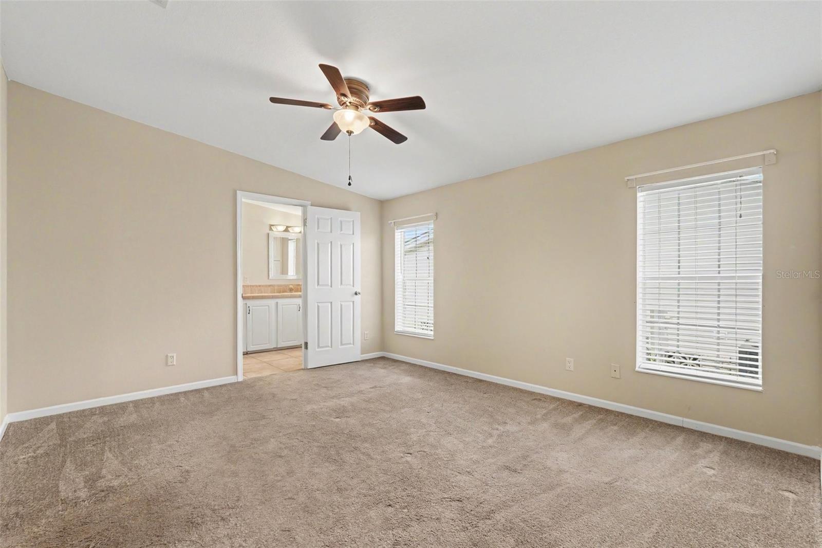 37536 Gill Ave Property Photo 15
