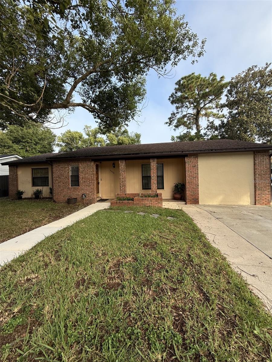 5626 Stull Ave Property Photo 1