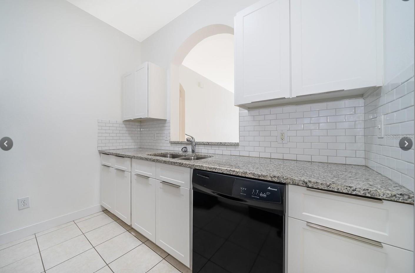 6166 Stevenson Dr #302 Property Photo 8
