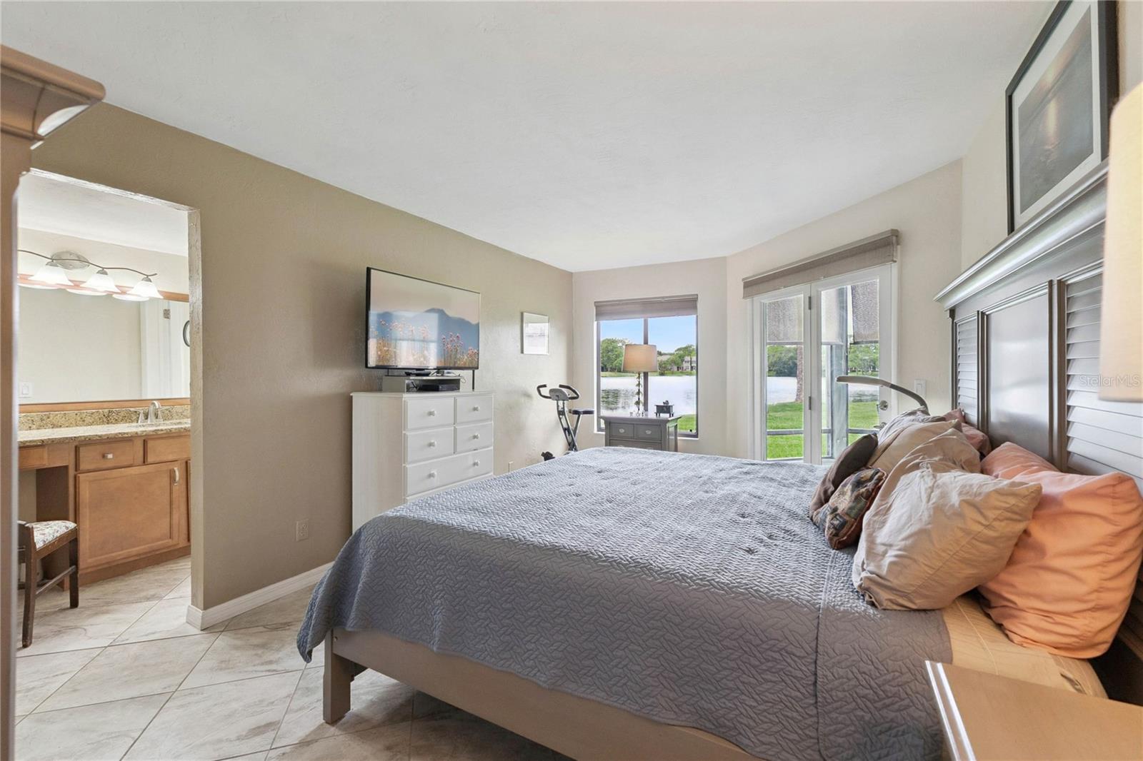 141 Golden Eye Dr #b Property Photo 18