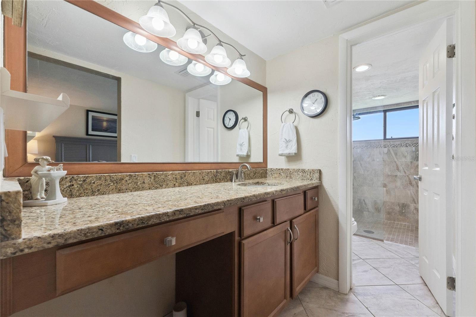 141 Golden Eye Dr #b Property Photo 19