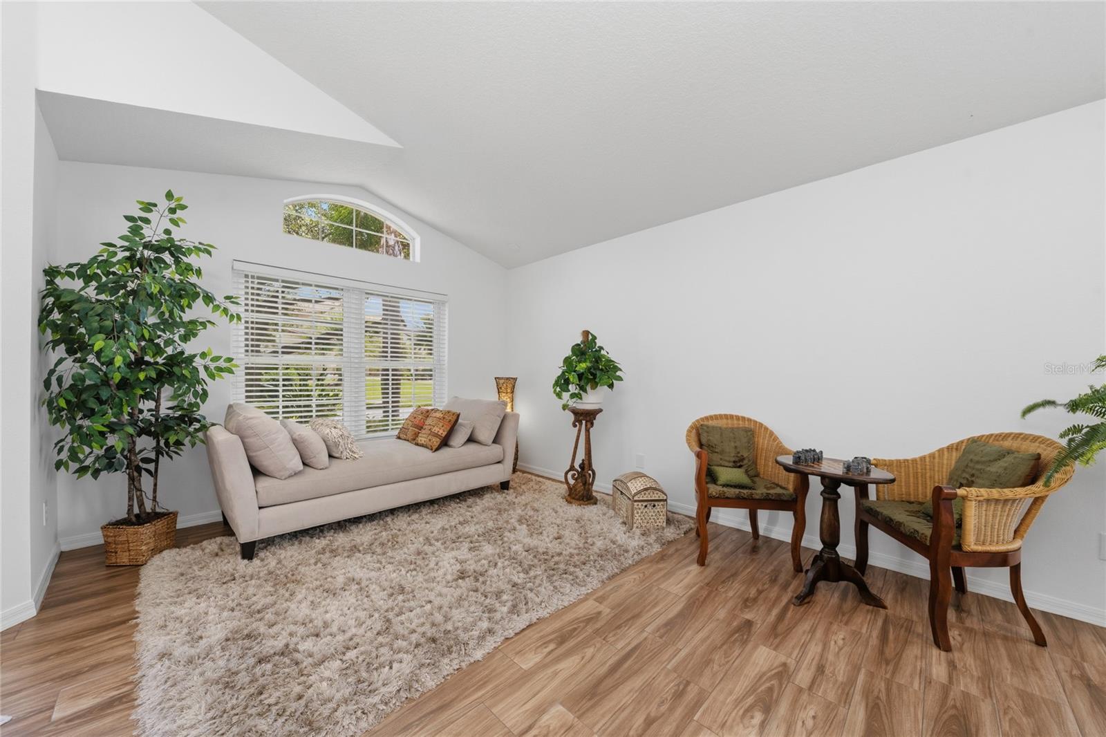 13613 Budworth Cir Property Photo 3
