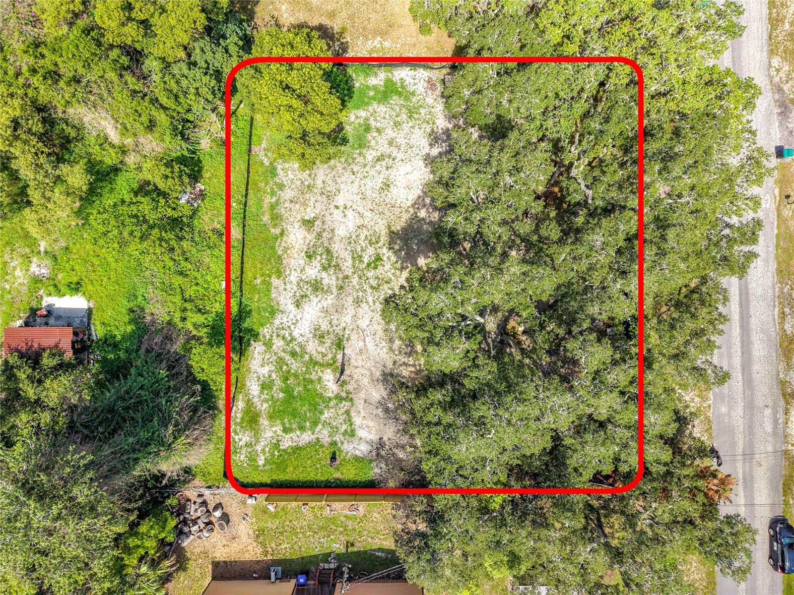 15832 Bermuda St Property Photo 1