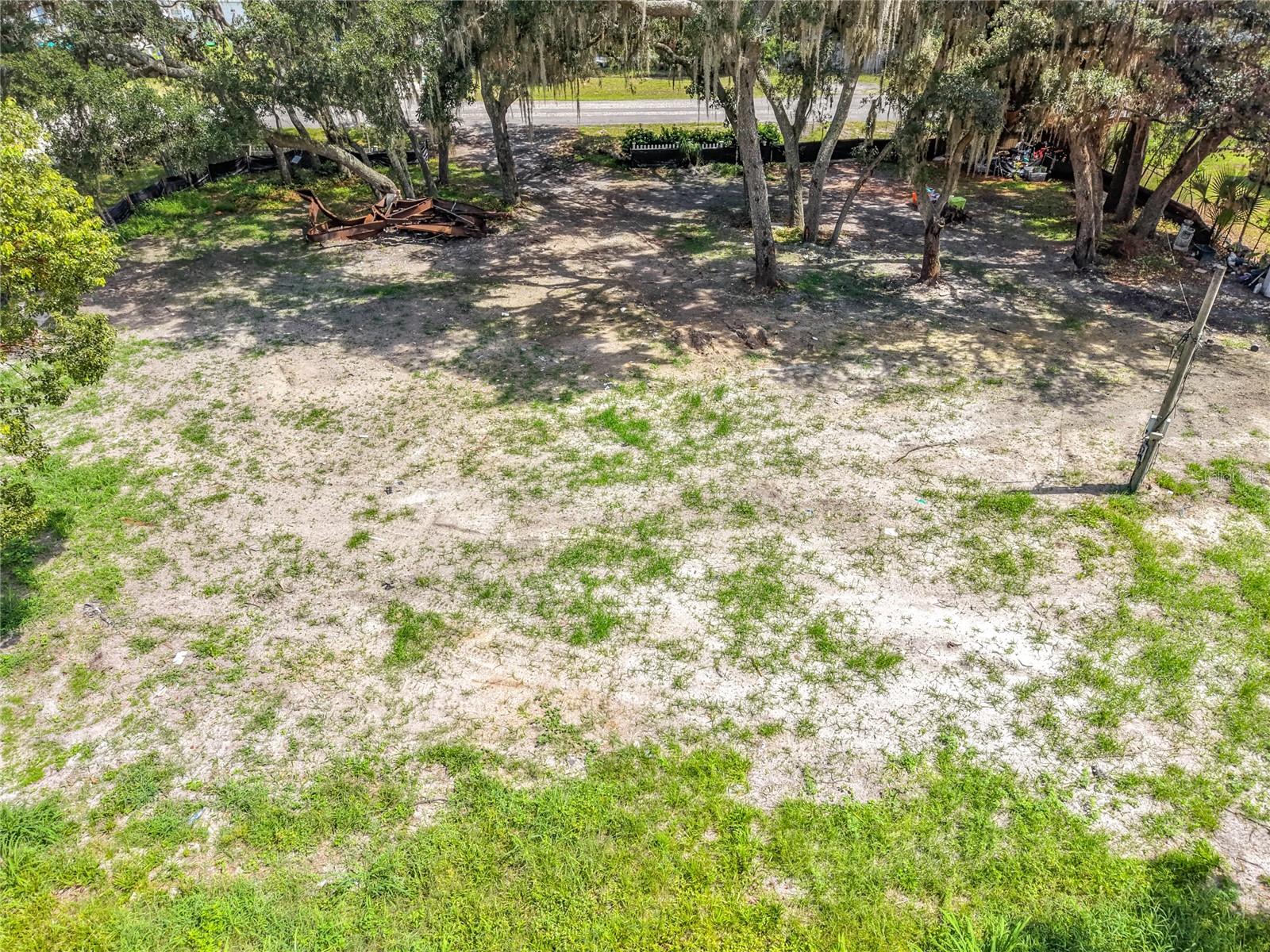 15832 Bermuda St Property Photo 4