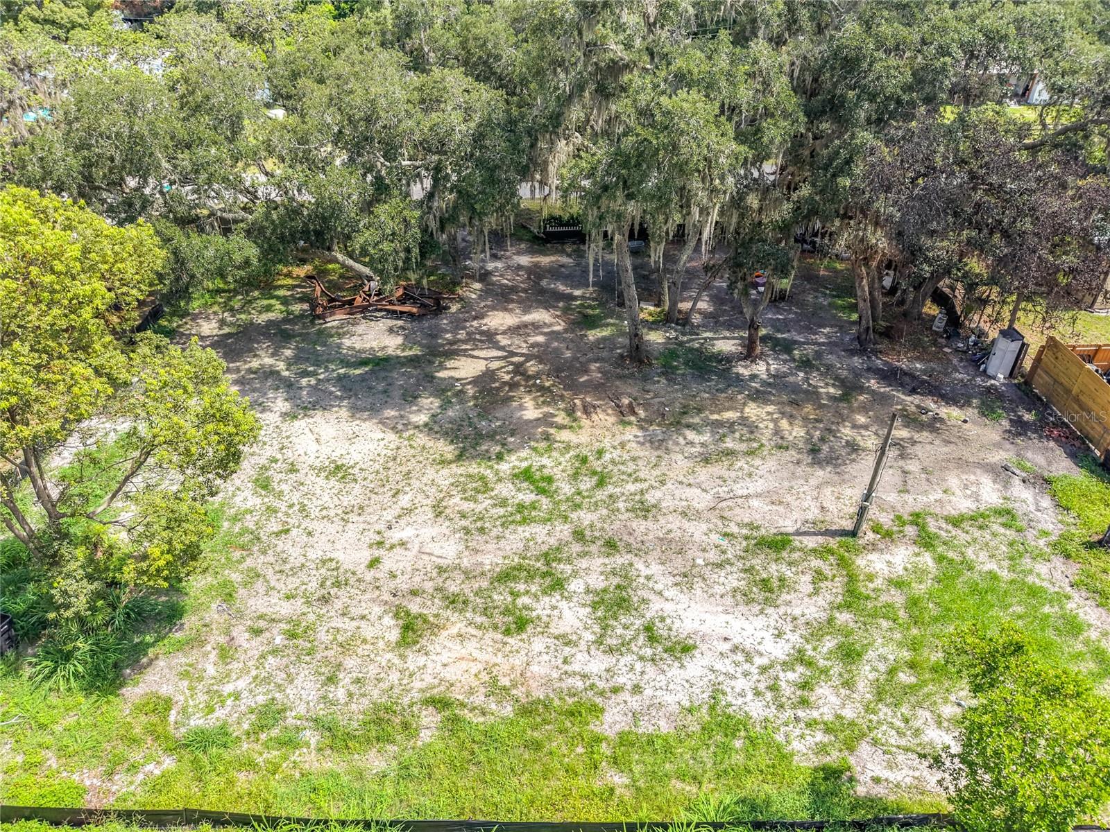 15832 Bermuda St Property Photo 5