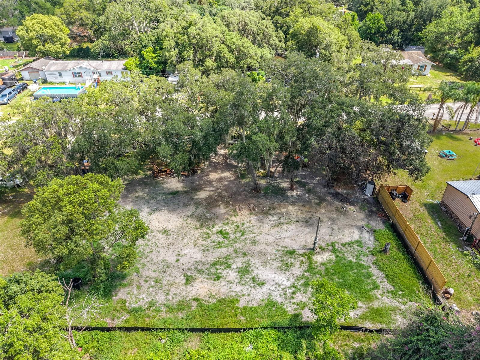 15832 Bermuda St Property Photo 6