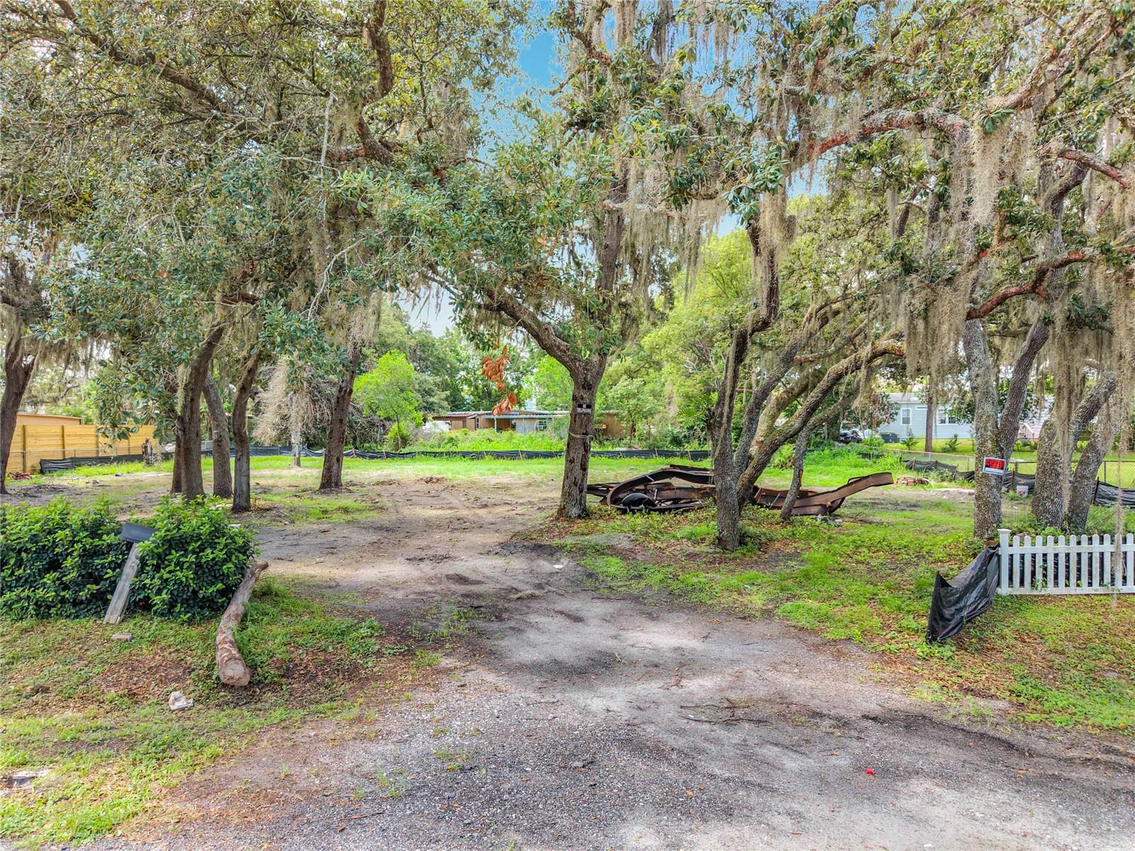 15832 Bermuda St Property Photo 19