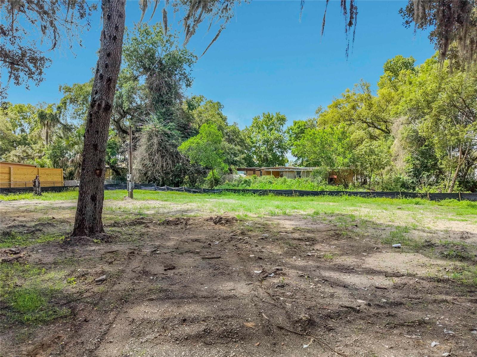 15832 Bermuda St Property Photo 24