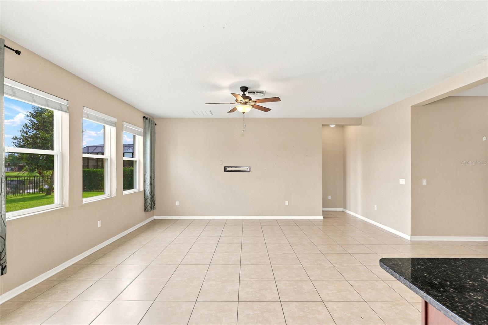 3505 Sprite Ln Property Photo 8