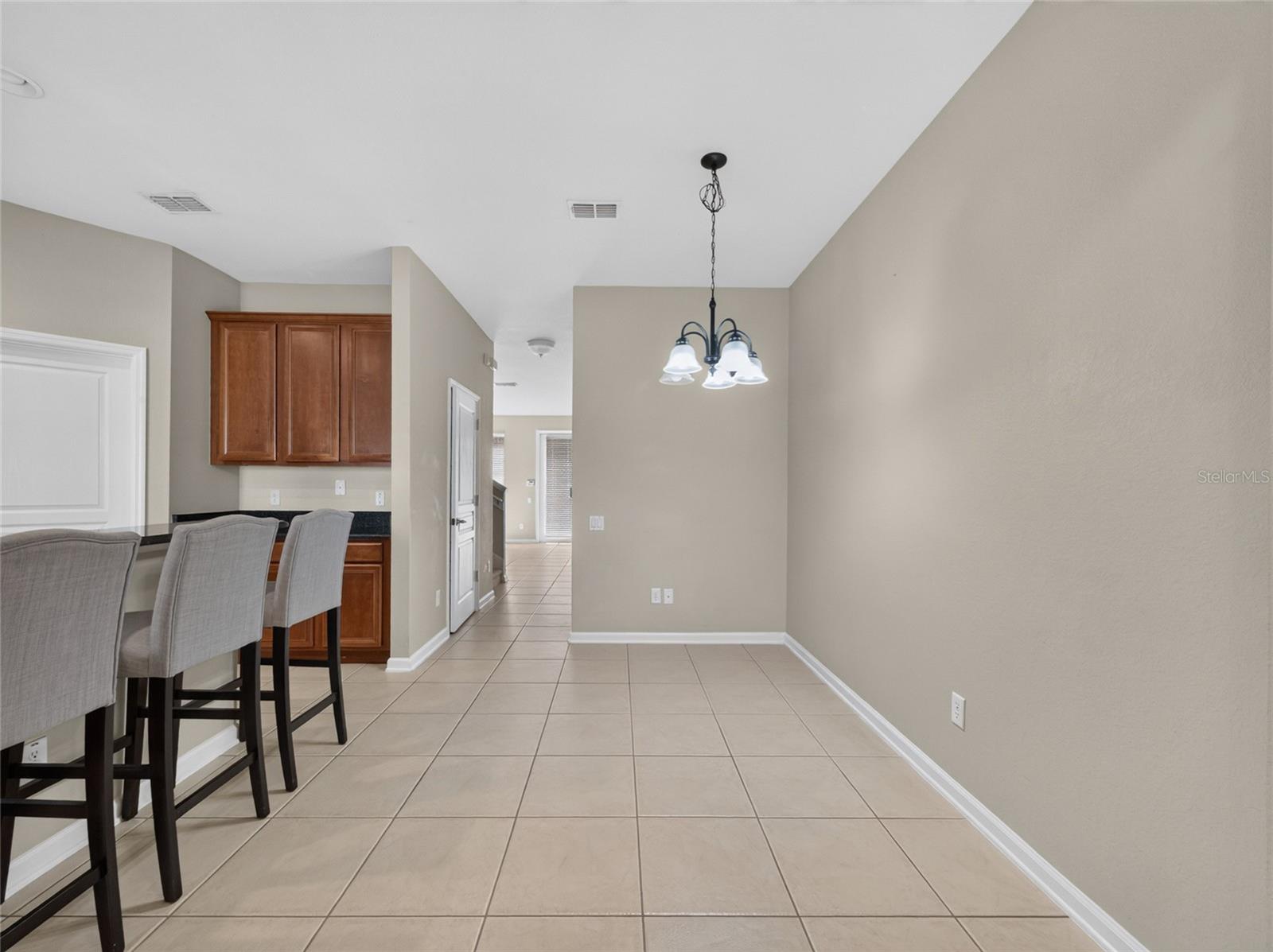 7735 Fairgrove Ave Property Photo 8