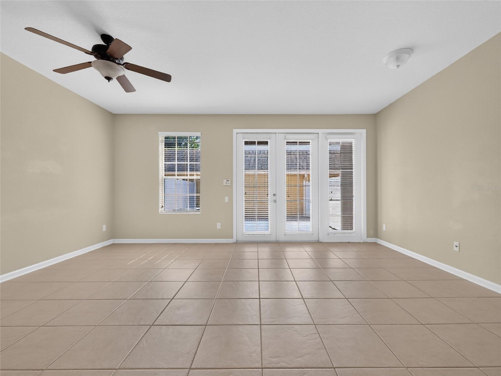 7735 Fairgrove Ave Property Photo 15
