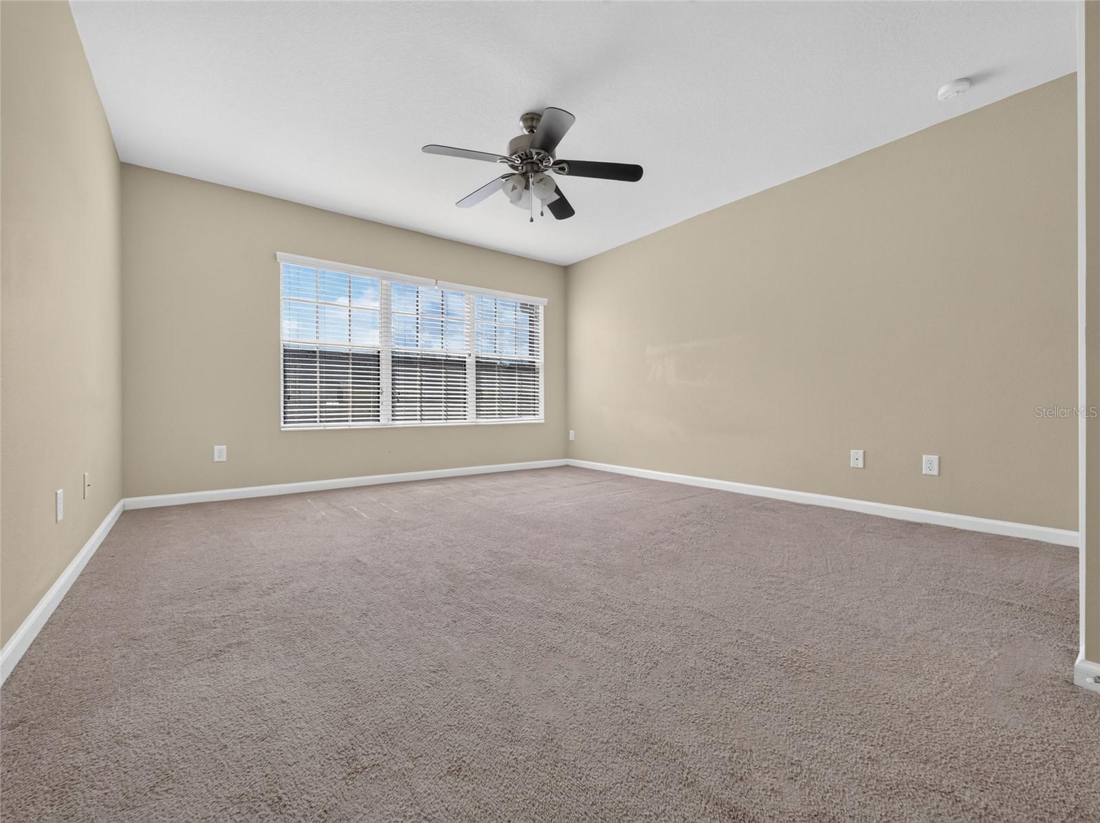 7735 Fairgrove Ave Property Photo 16
