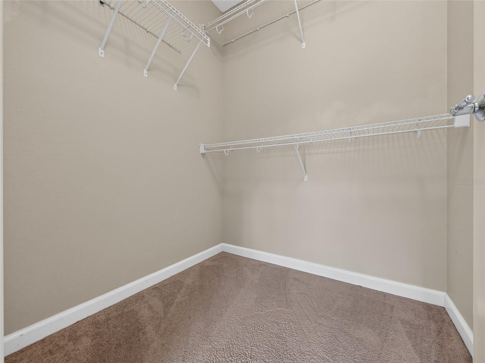 7735 Fairgrove Ave Property Photo 18