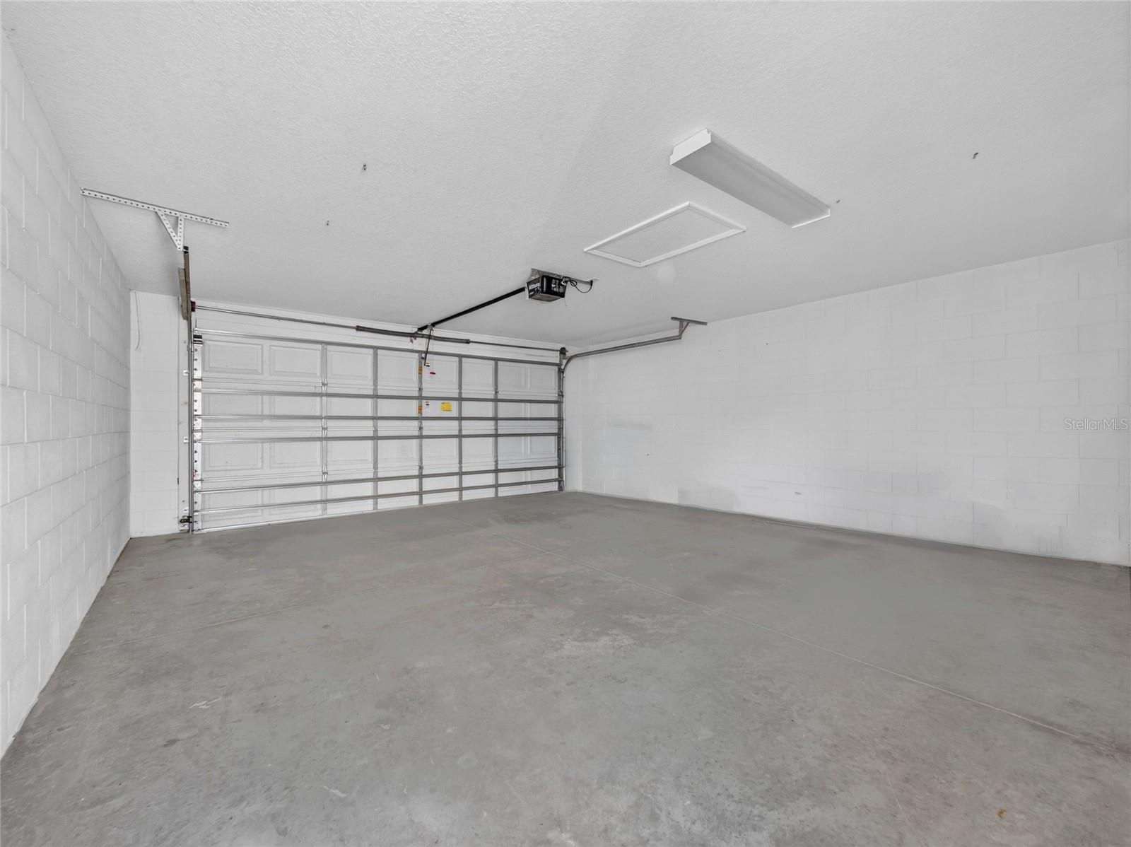 7735 Fairgrove Ave Property Photo 25