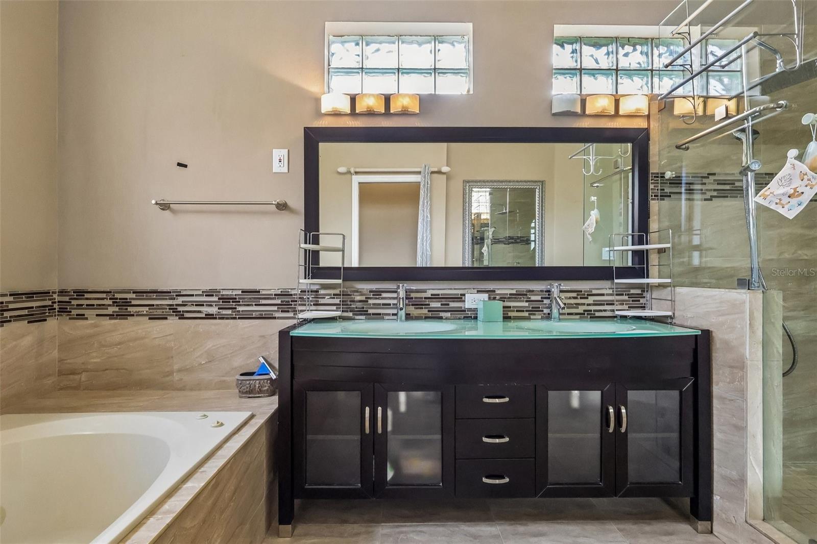 2728 Running Springs Loop Property Photo 19