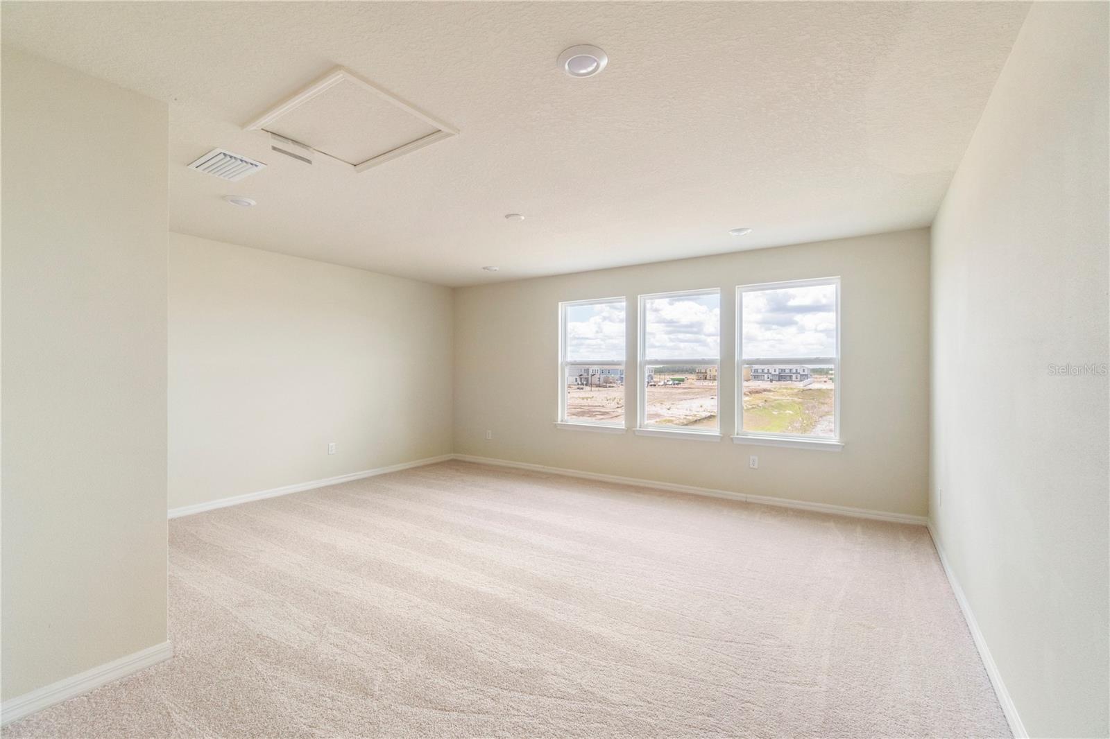9662 Passaic Pkwy Property Photo 29