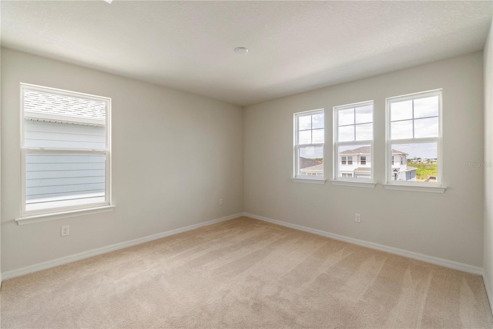 9662 Passaic Pkwy Property Photo 31