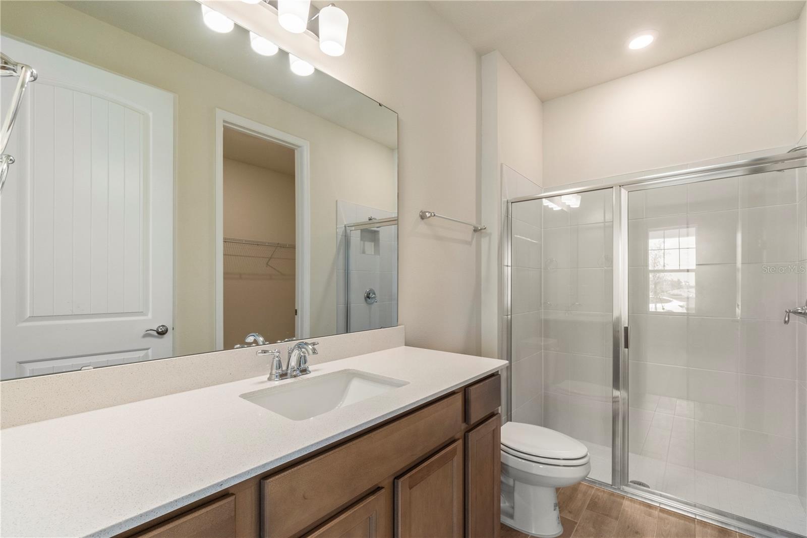 9662 Passaic Pkwy Property Photo 33