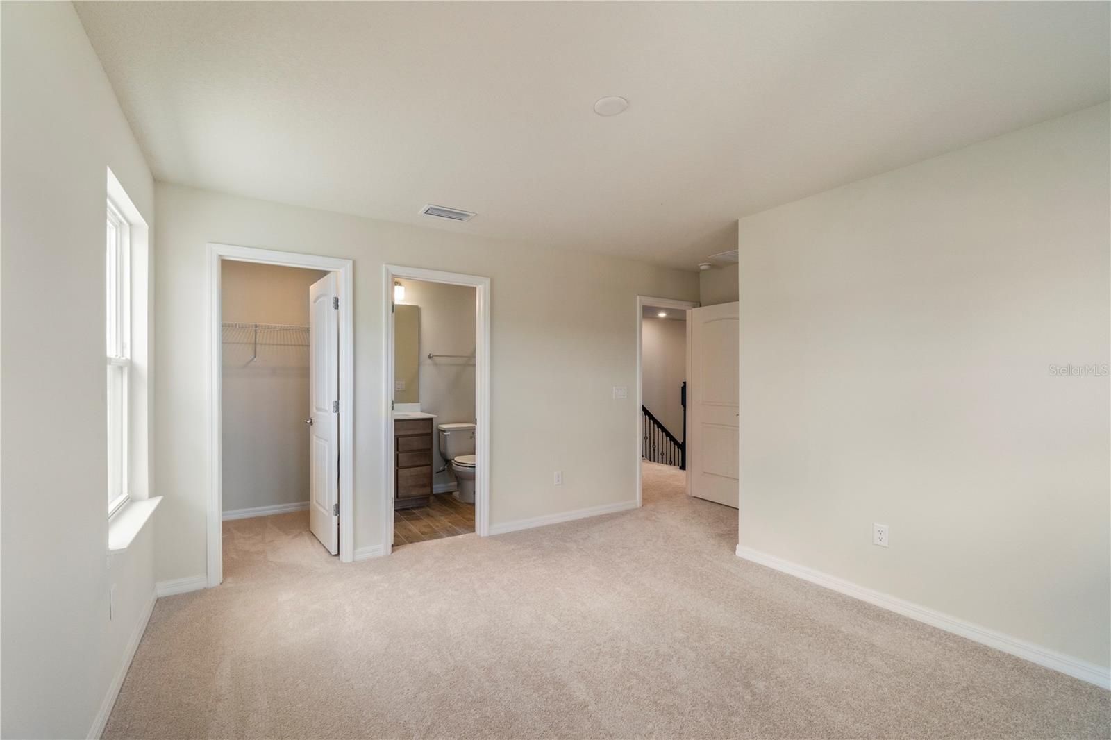 9662 Passaic Pkwy Property Photo 34