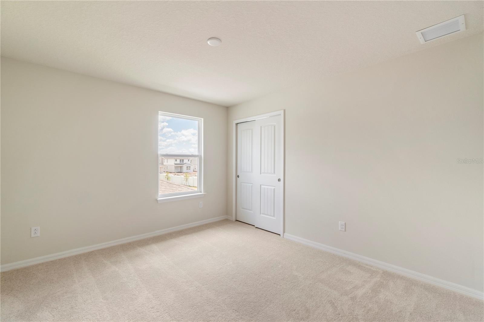 9662 Passaic Pkwy Property Photo 38