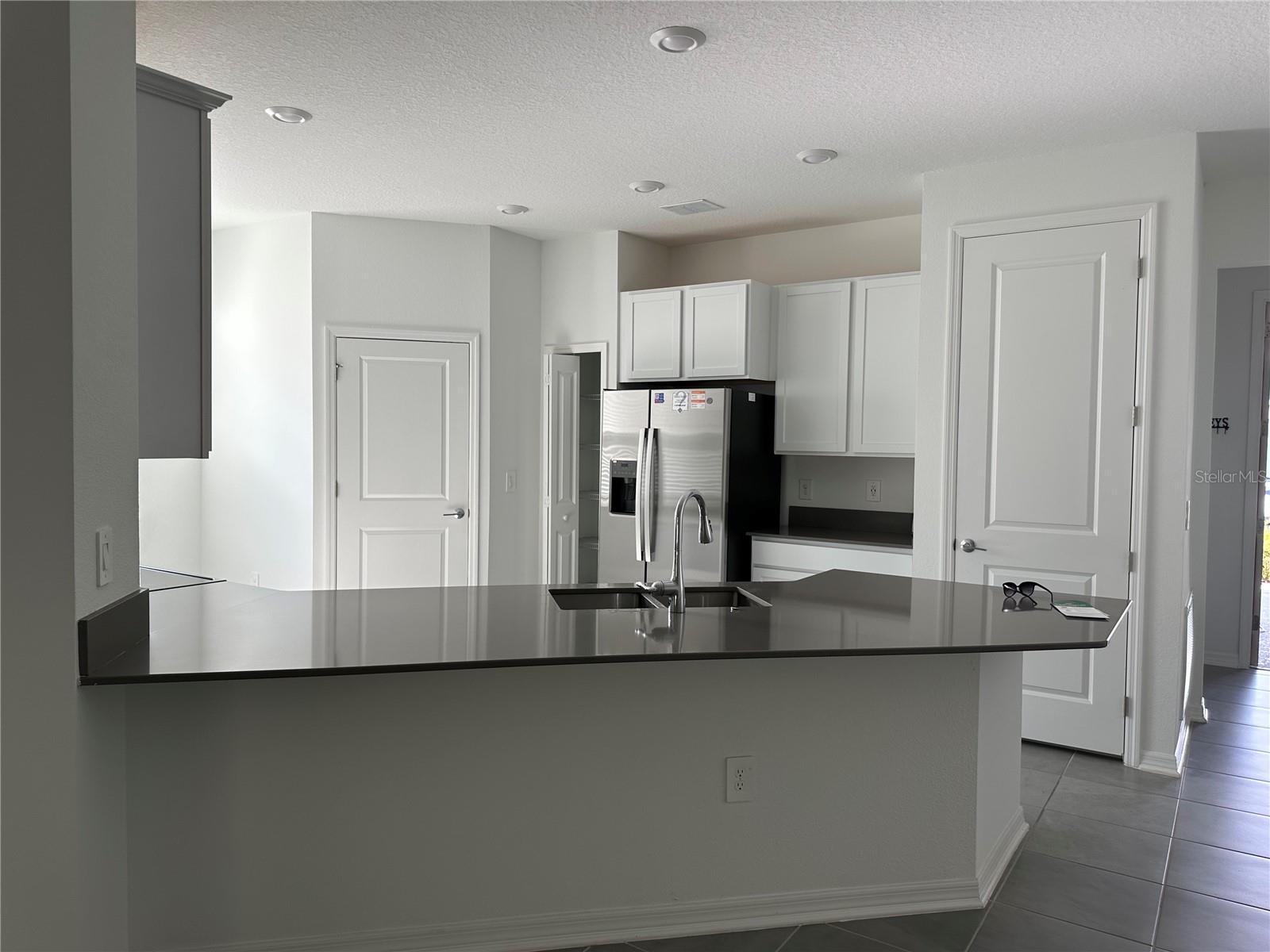 4162 Babbling Brook Way #a Property Photo 5