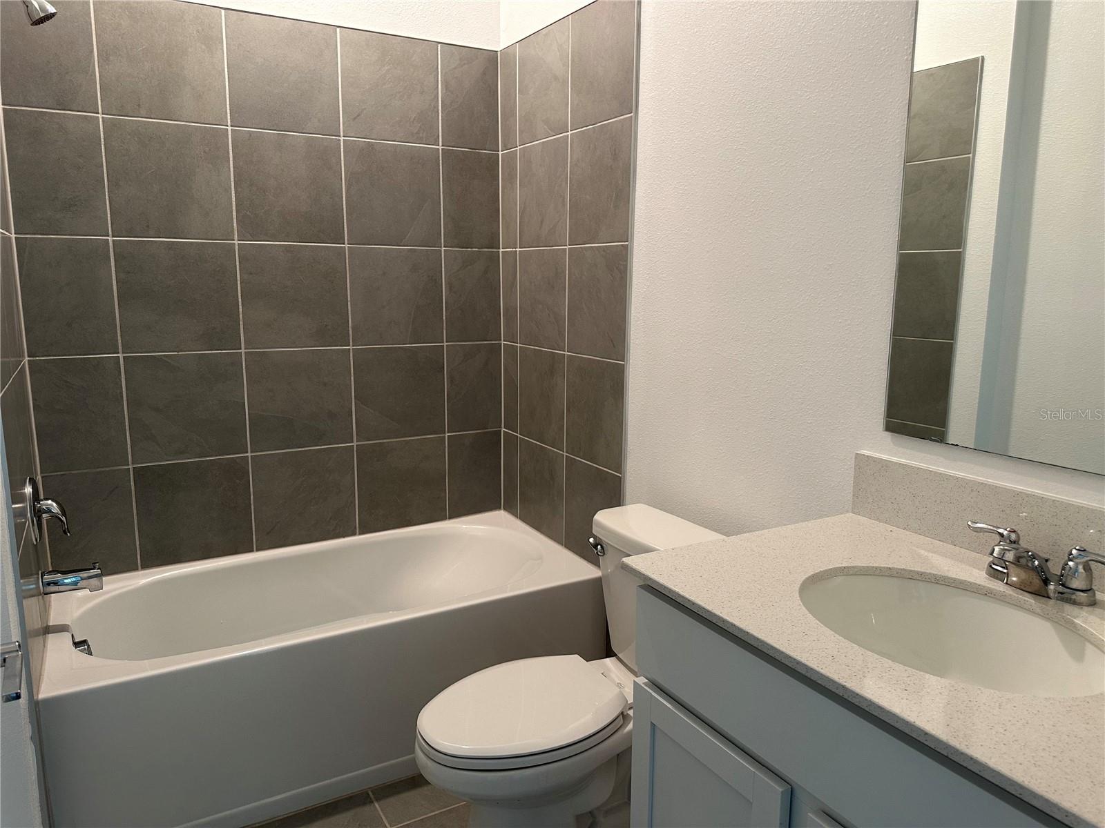 4162 Babbling Brook Way #a Property Photo 9
