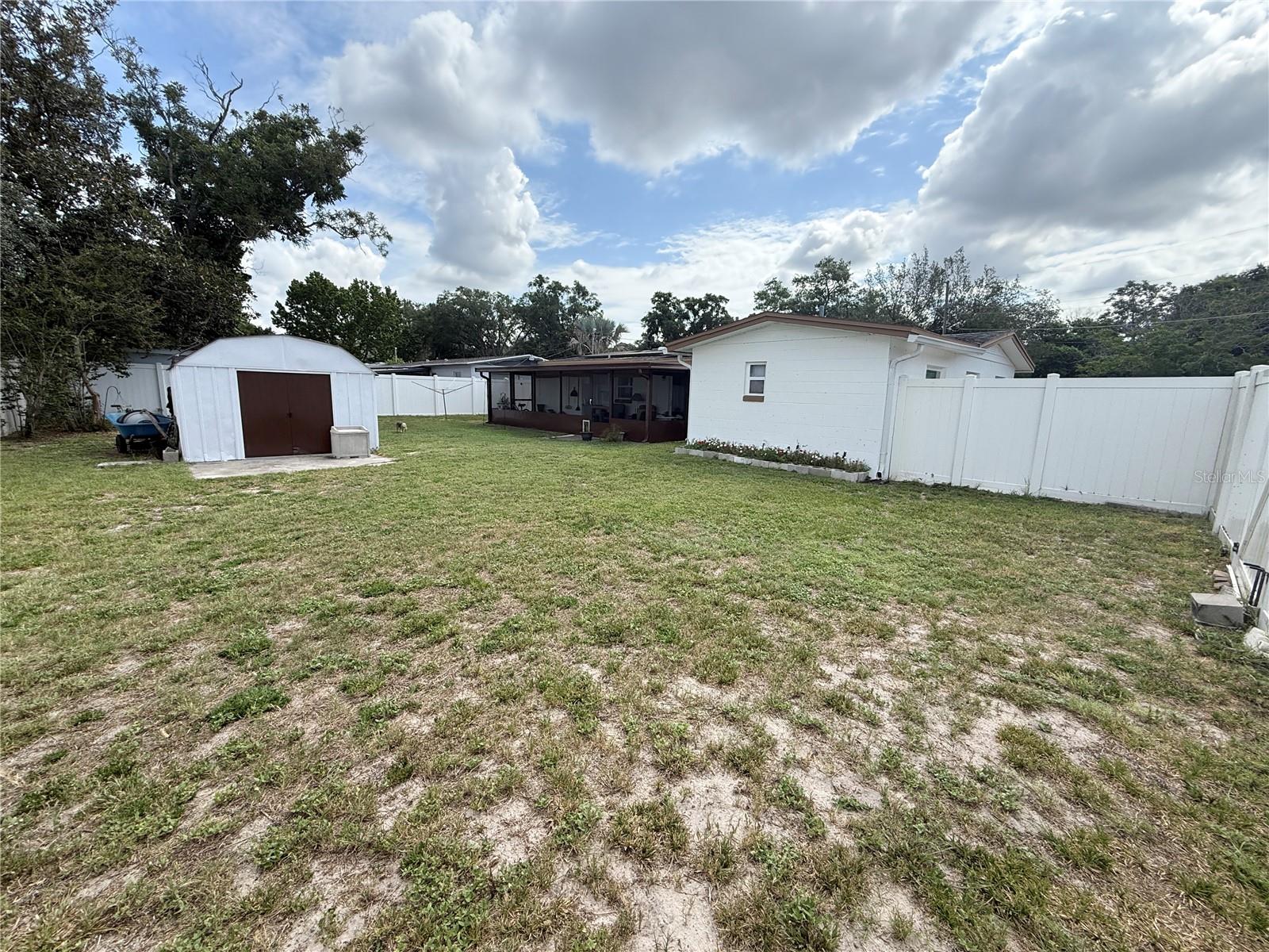 602 Sullivan Ave Property Photo 5