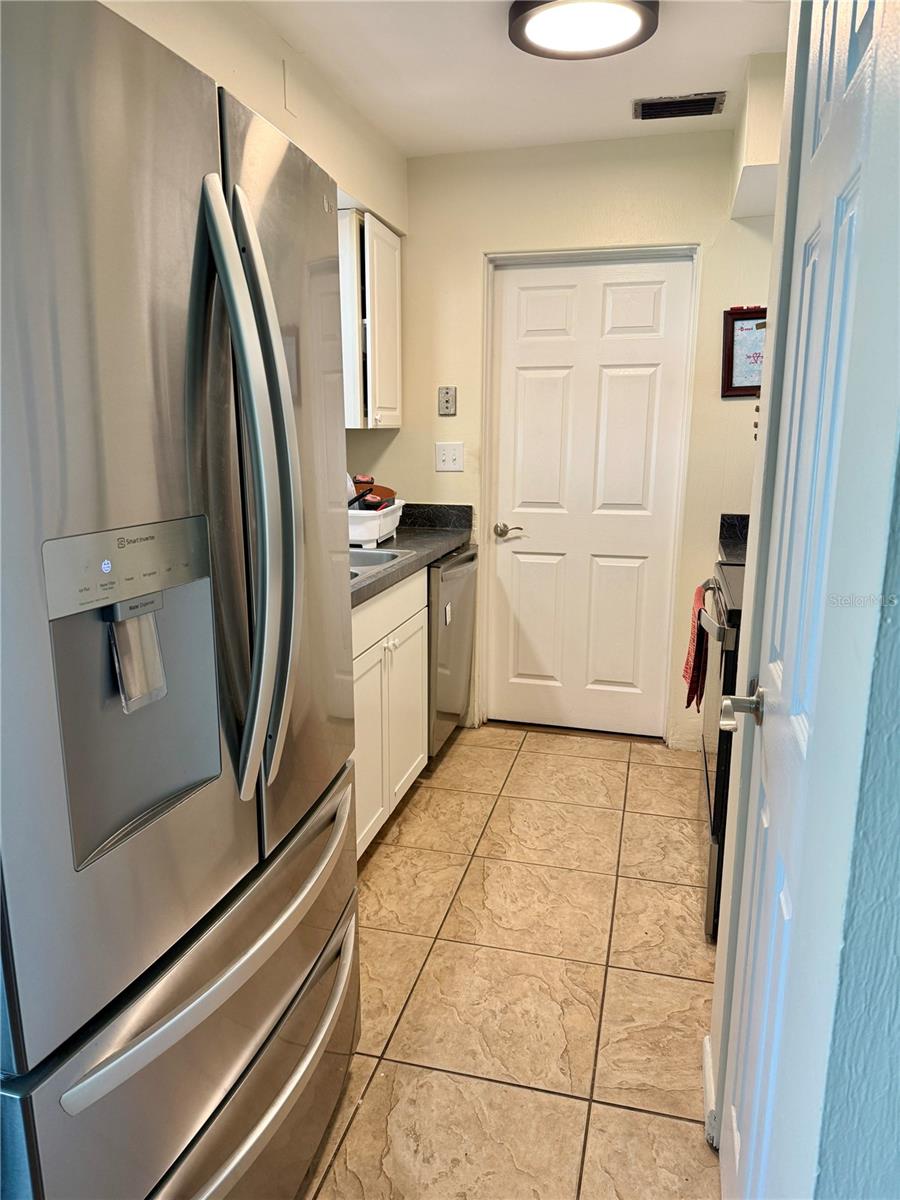 602 Sullivan Ave Property Photo 12