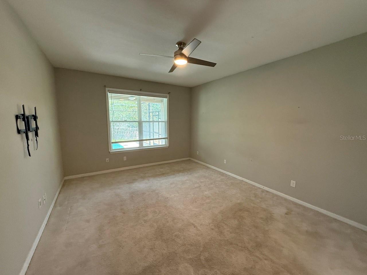 5251 Villa Rosa Ave Property Photo 14