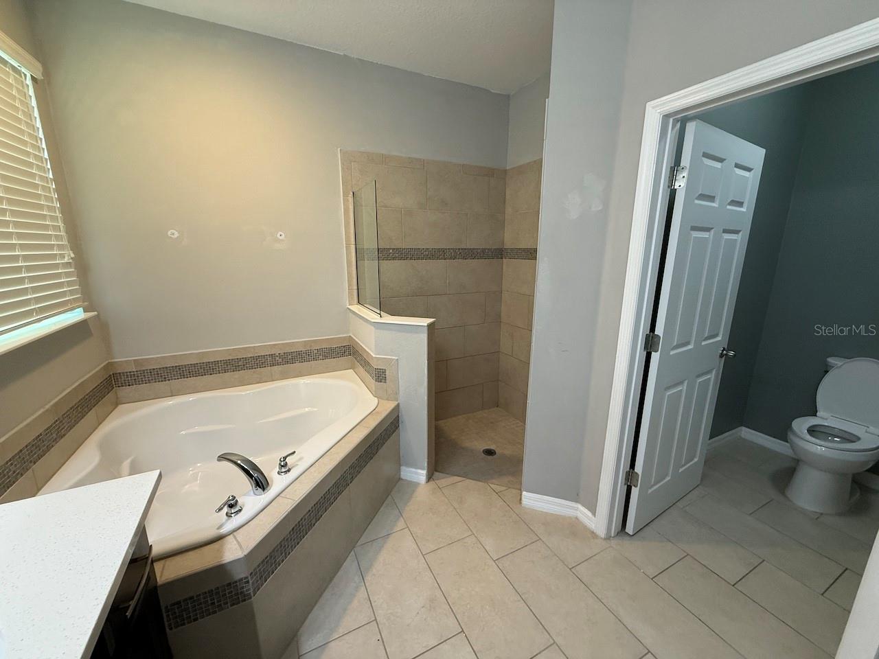 5251 Villa Rosa Ave Property Photo 17