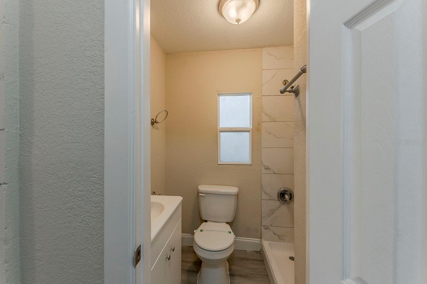 1007 Emeralda Rd Property Photo 28