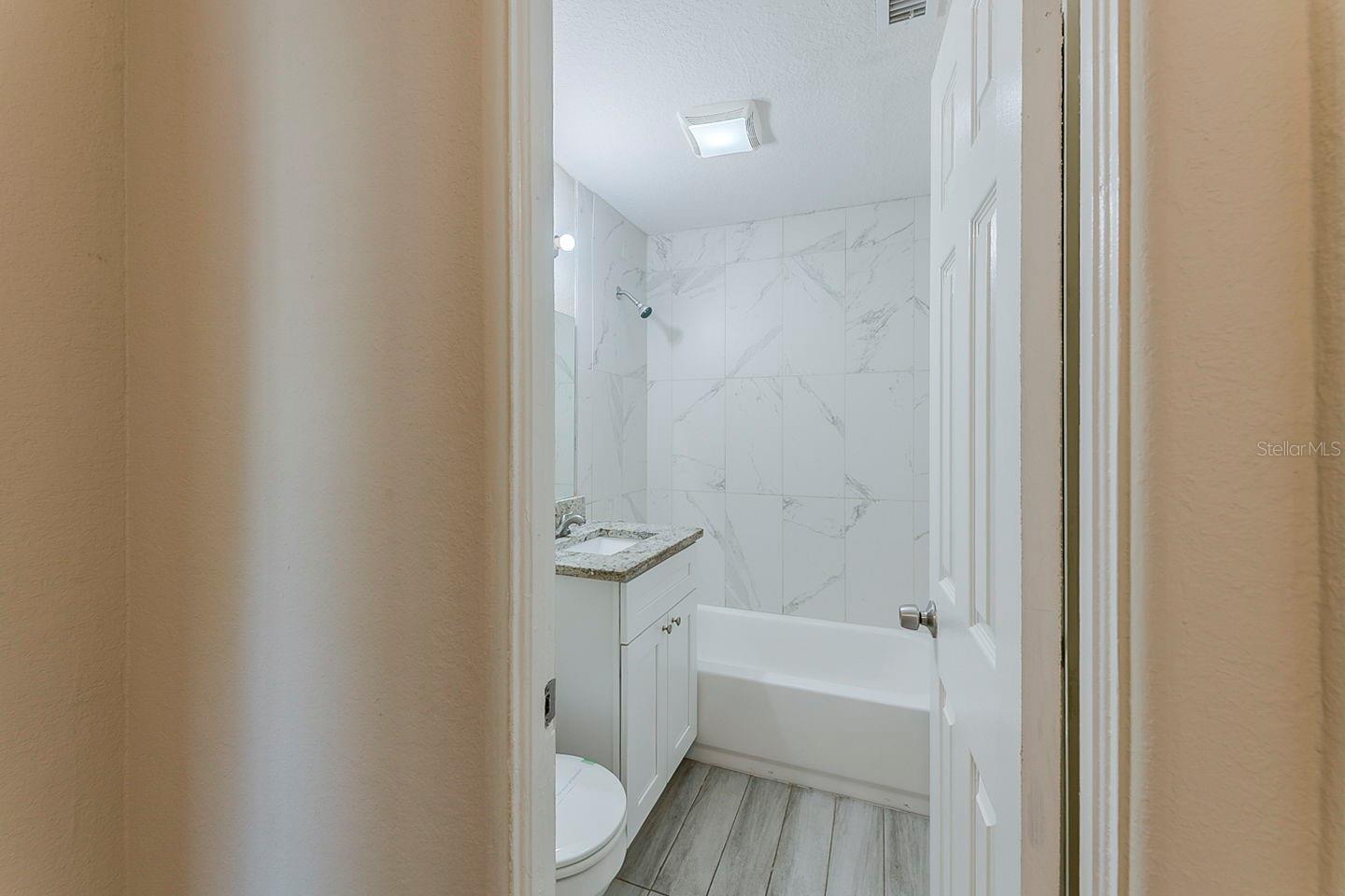 1007 Emeralda Rd Property Photo 38
