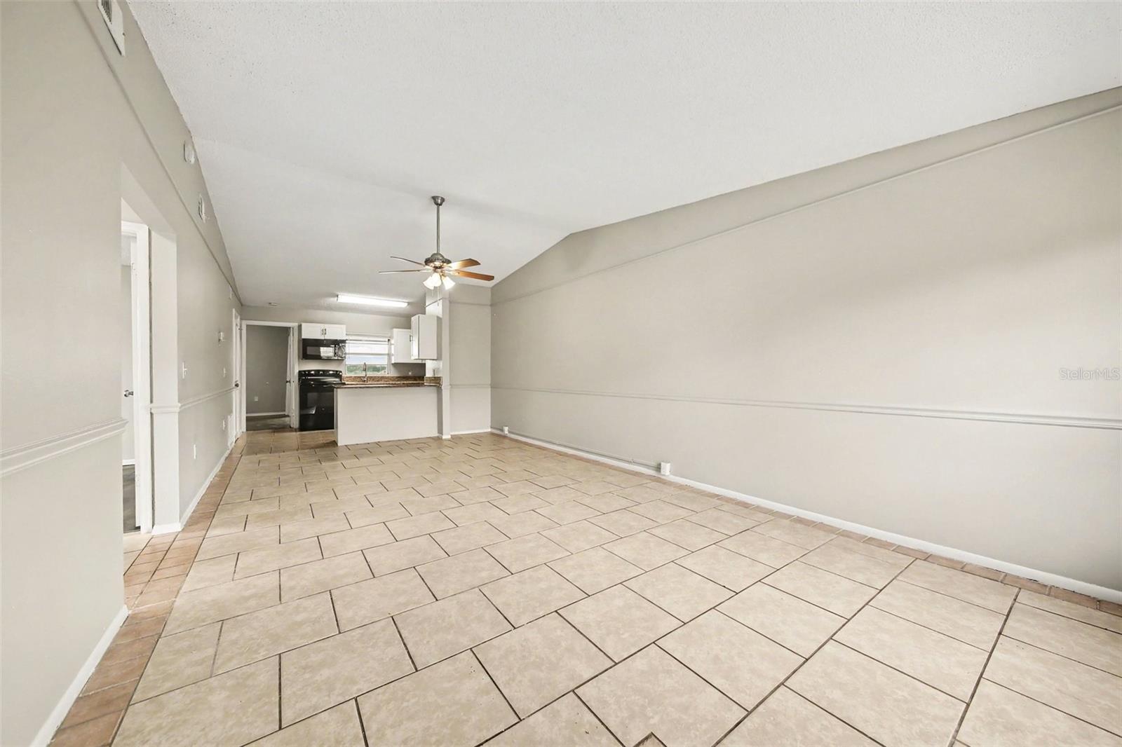 1188 Woodman Way Property Photo 8