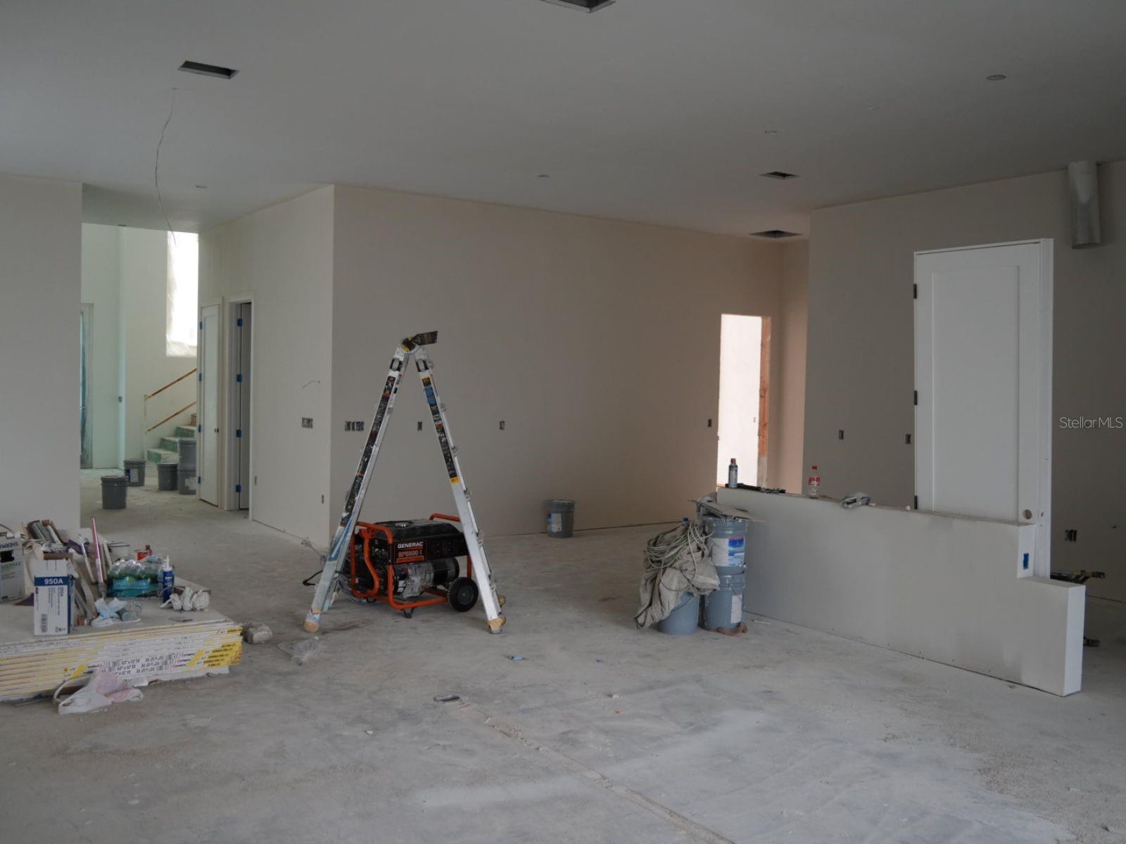 907 N Hyer Ave Property Photo 15