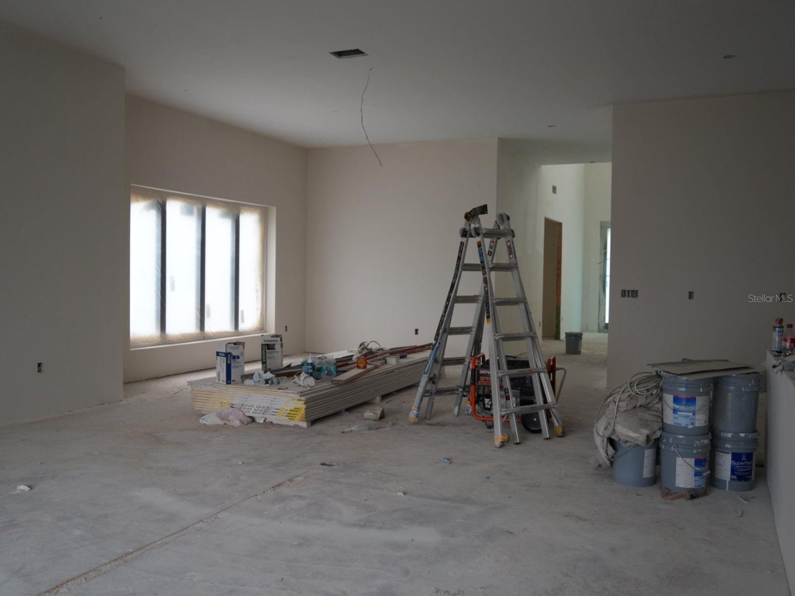 907 N Hyer Ave Property Photo 17