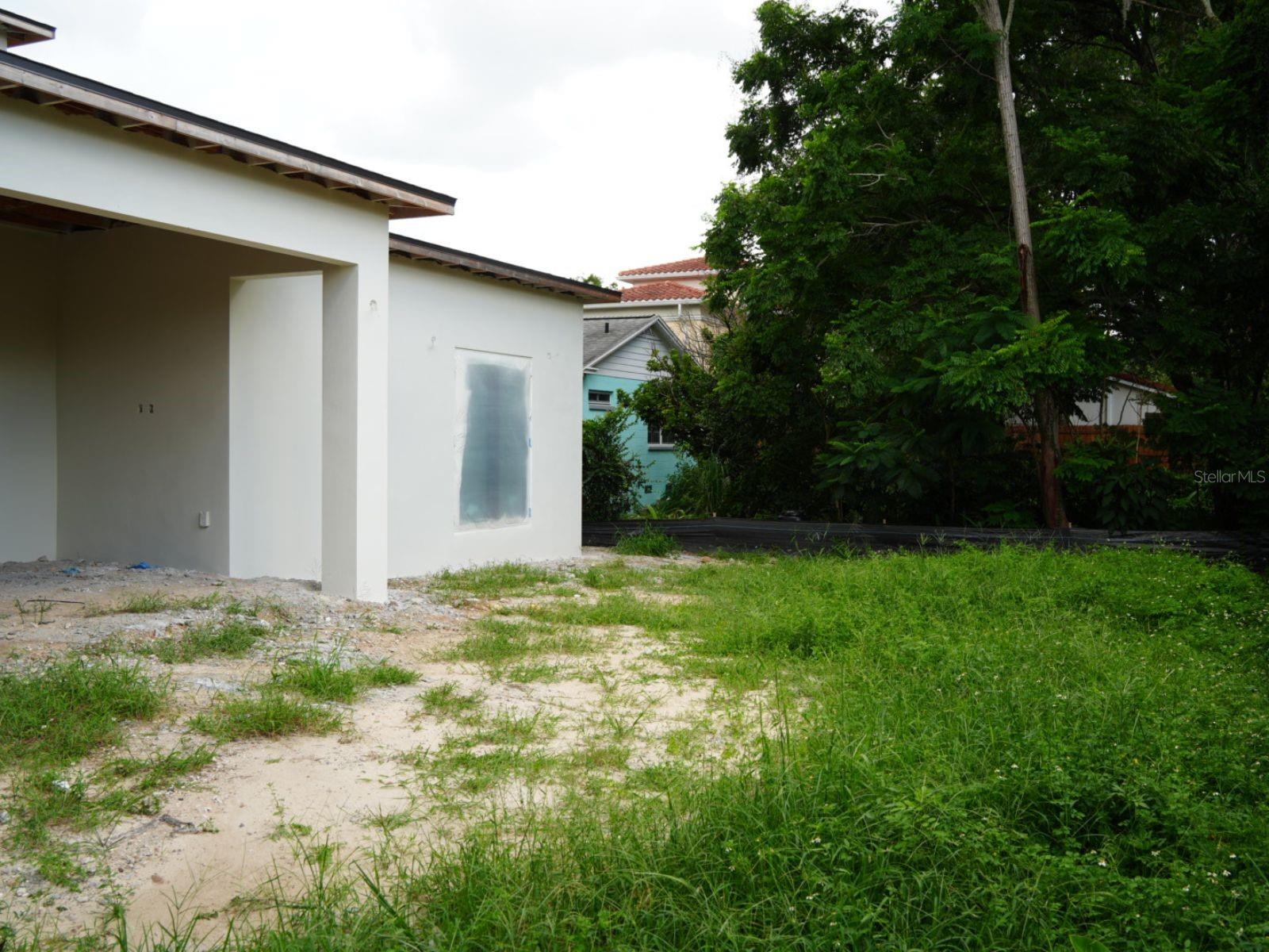 907 N Hyer Ave Property Photo 19