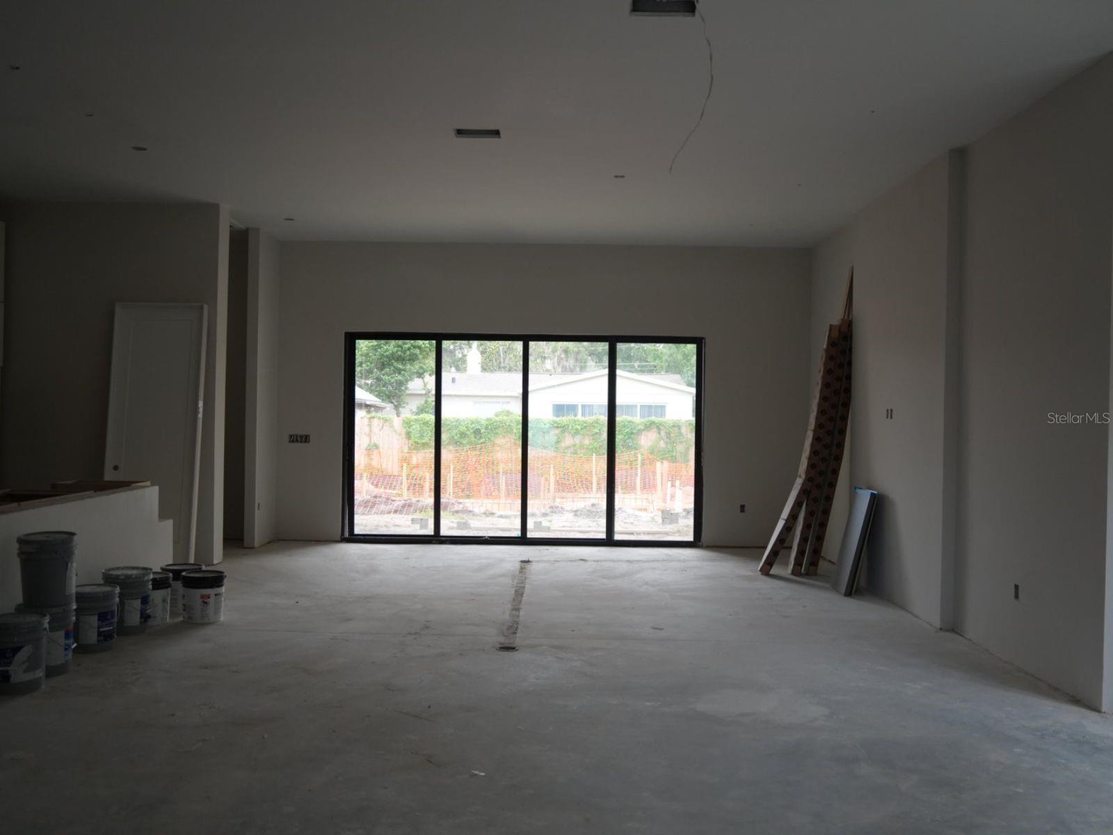 907 N Hyer Ave Property Photo 21