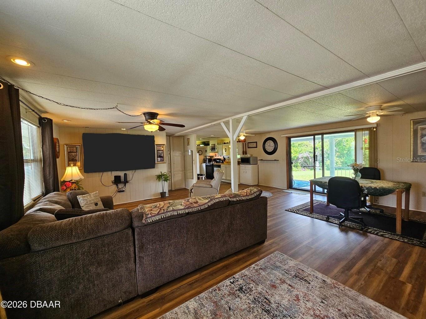 734 Sheldon Cir Property Photo 8