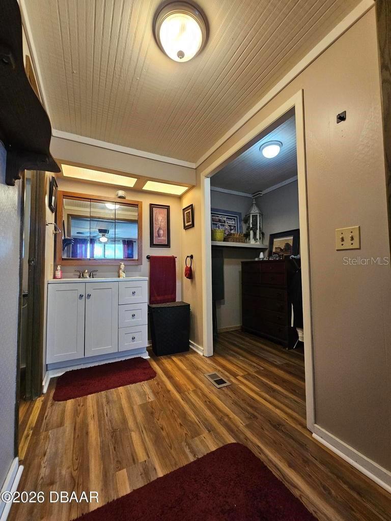 734 Sheldon Cir Property Photo 28