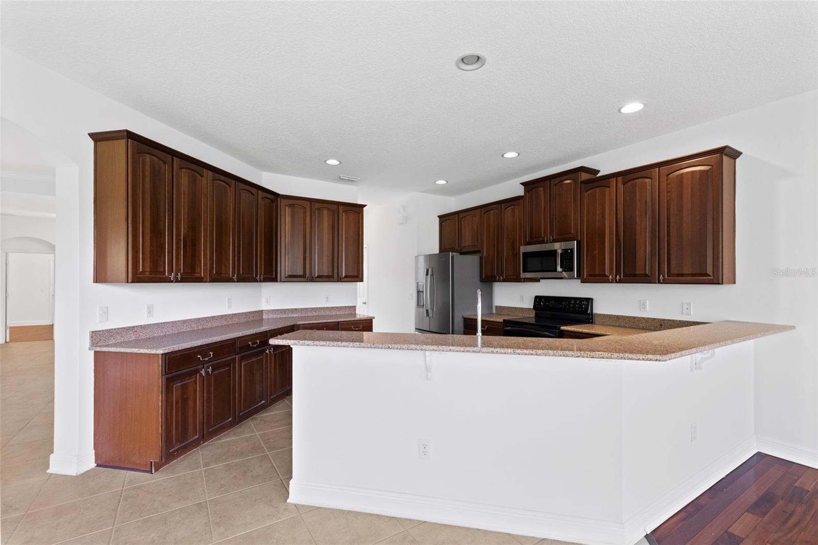 6363 Sedona Leaf Ct Property Photo 10