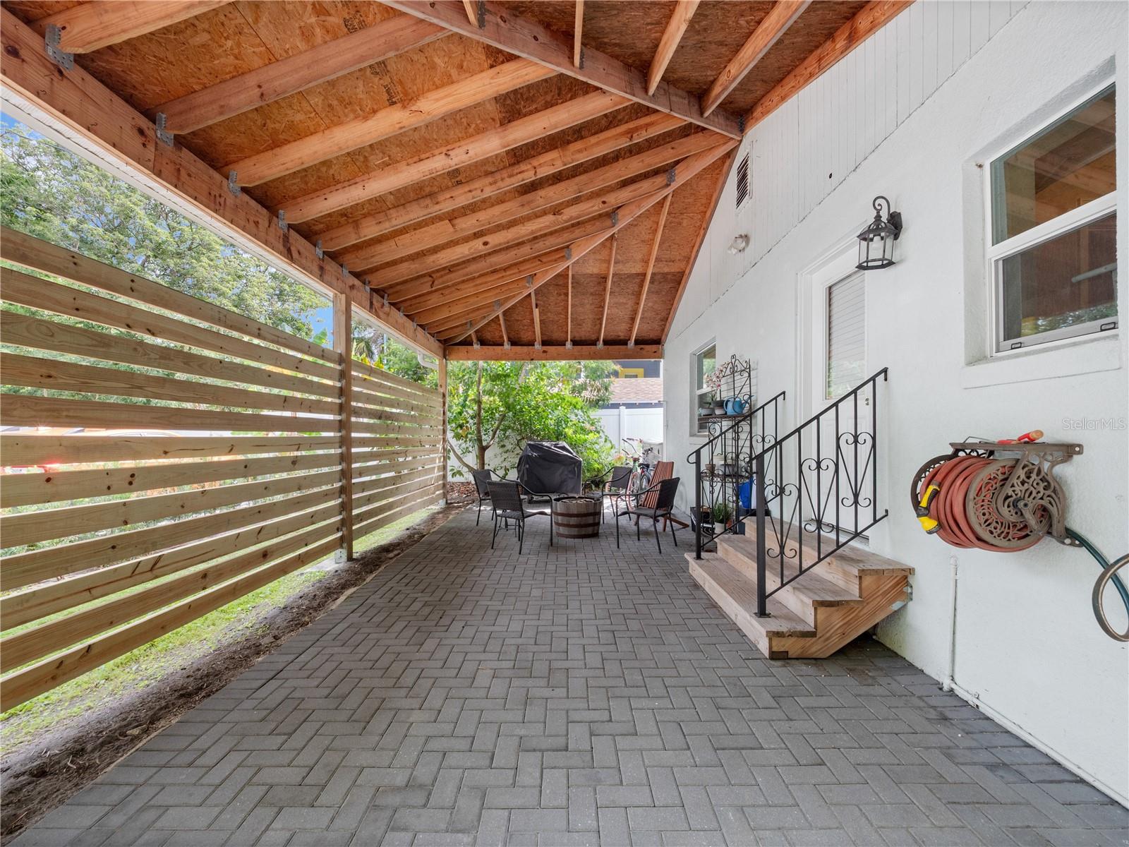 1505 Catherine St Property Photo 12