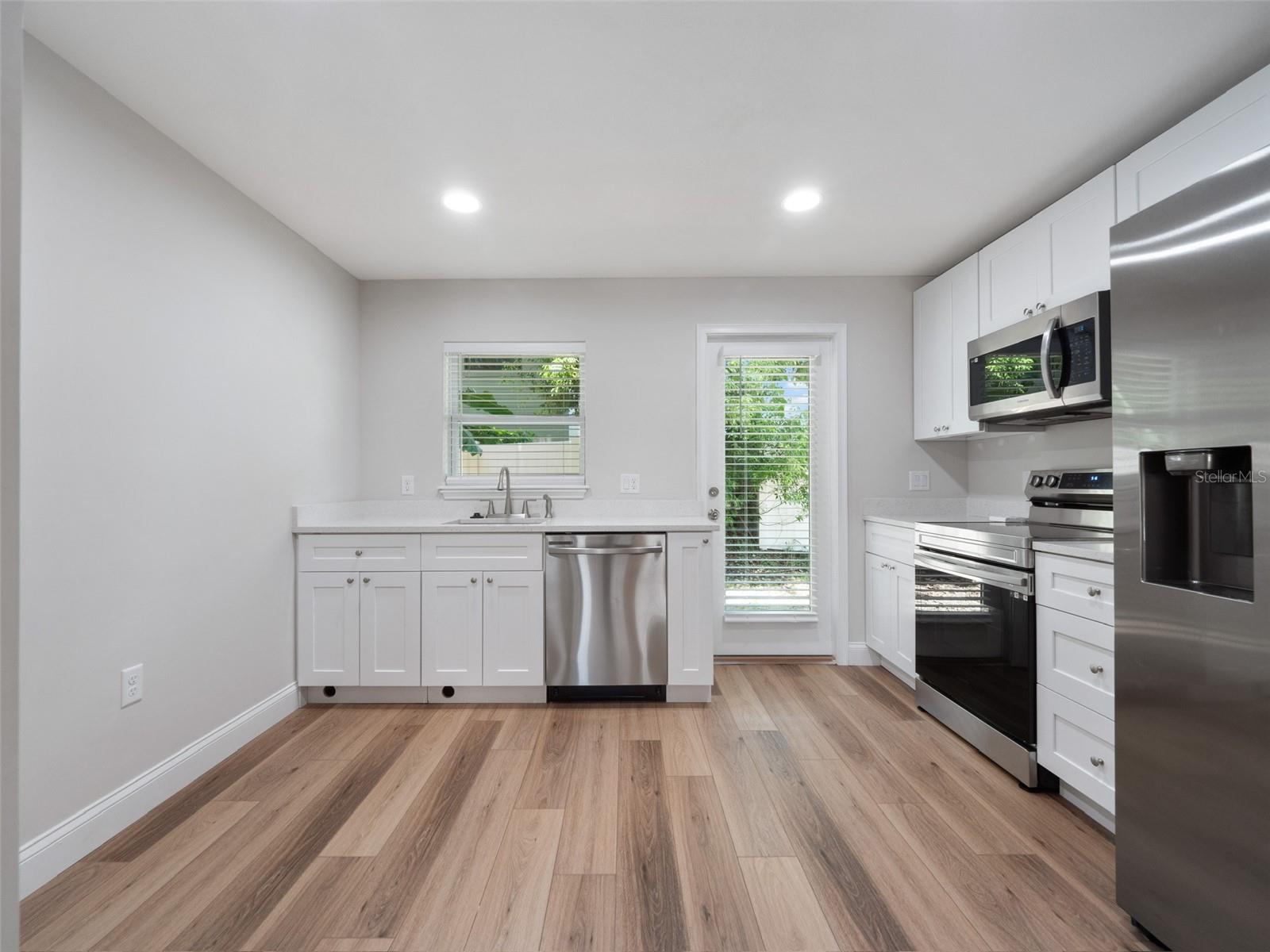 1505 Catherine St Property Photo 17