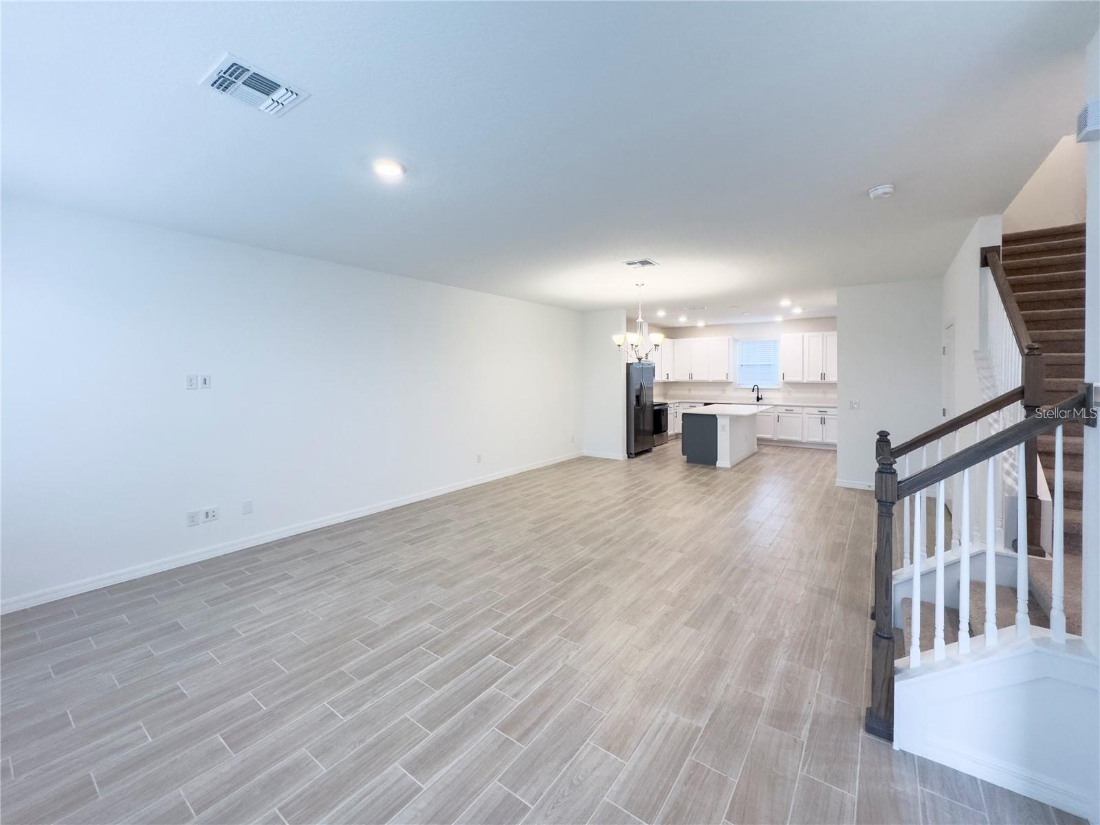 6483 Trailblaze Bnd Property Photo 2