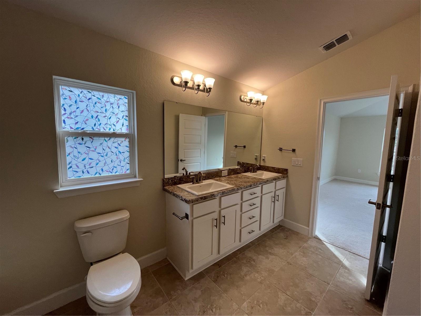 136 Krenson Bay Loop Property Photo 21