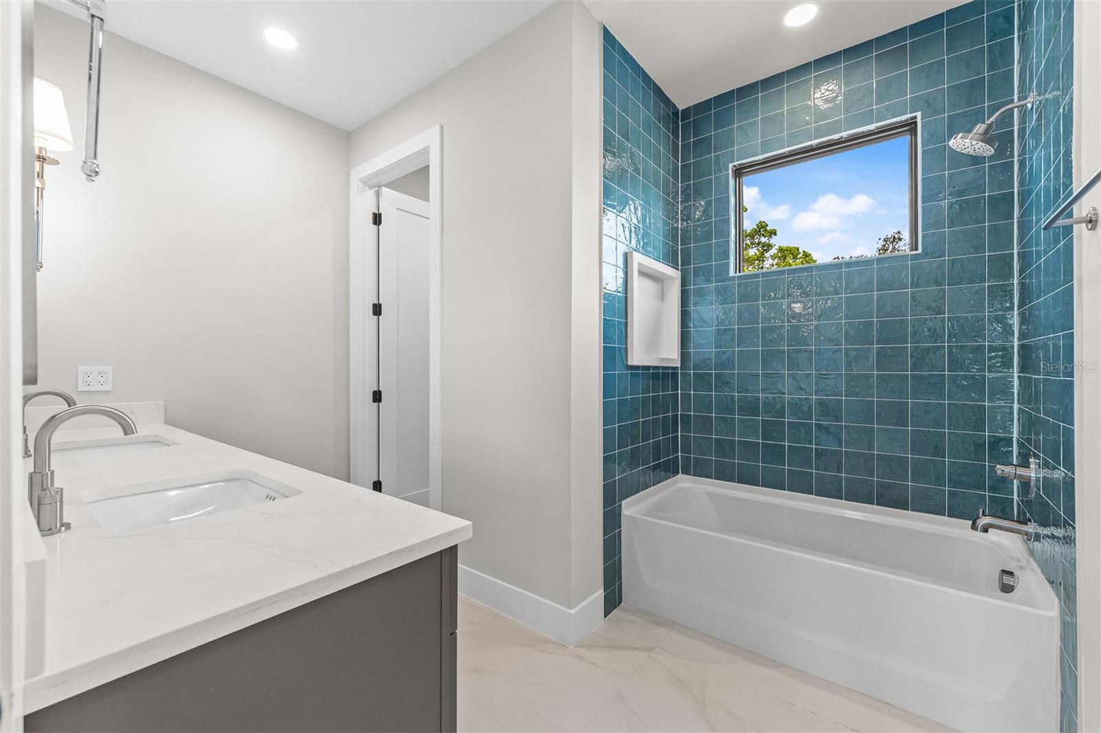2103 Gale St Property Photo 43