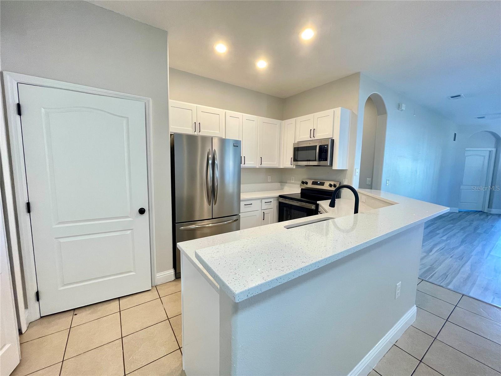 2944 Oak Park Way #1453 Property Photo 8