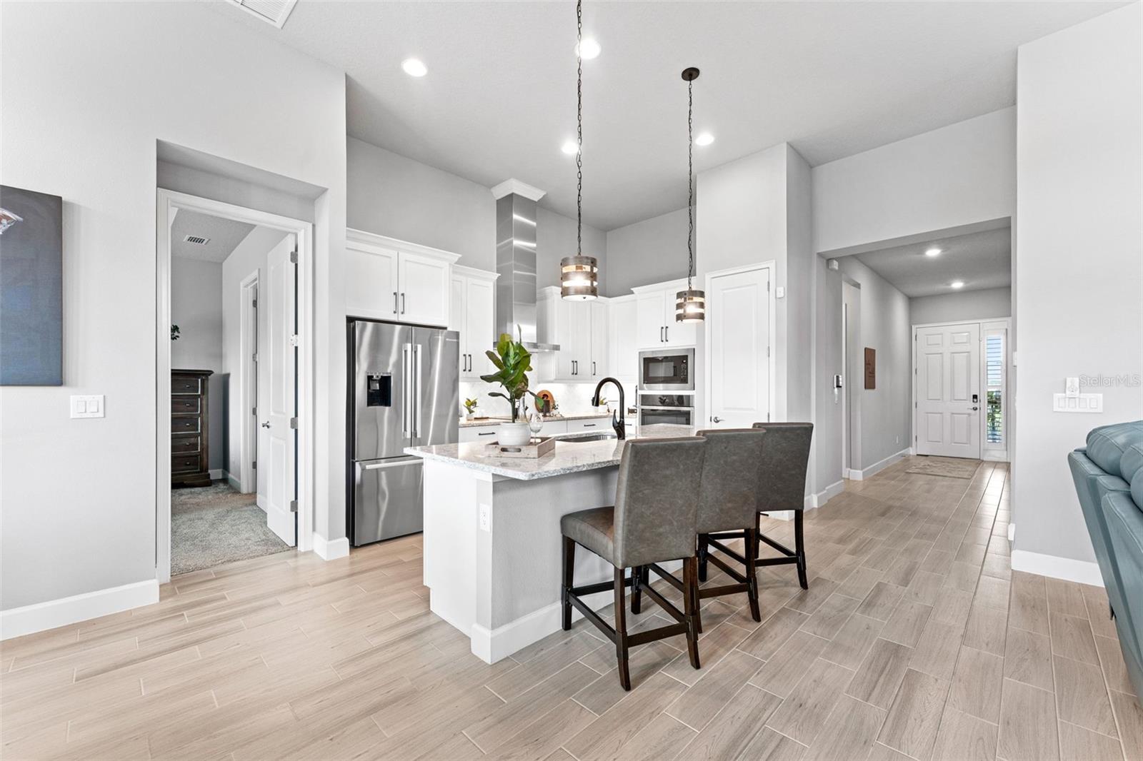 257 Mosaic Blvd Property Photo 8