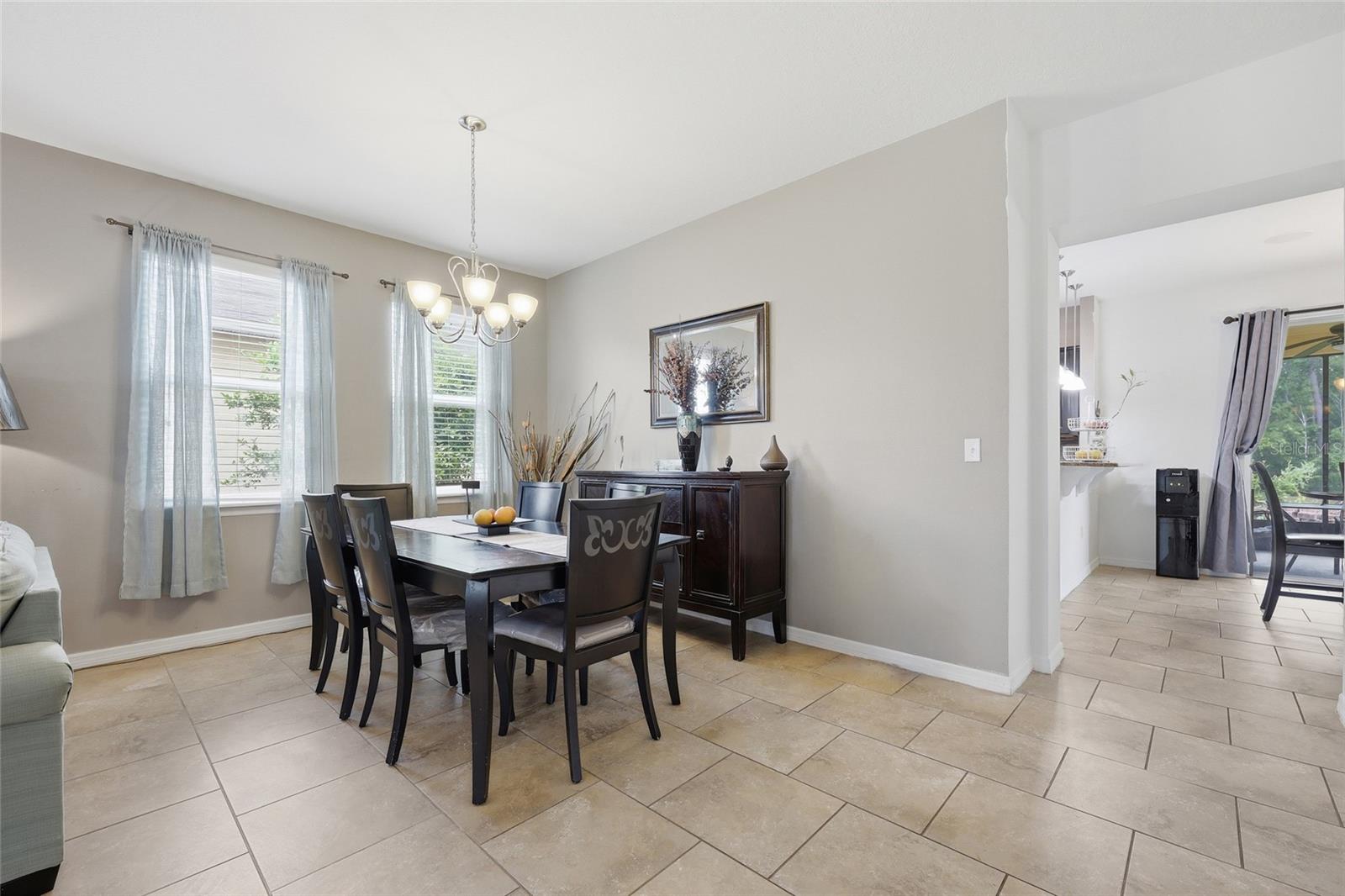 2366 Sequoia Way Property Photo 14