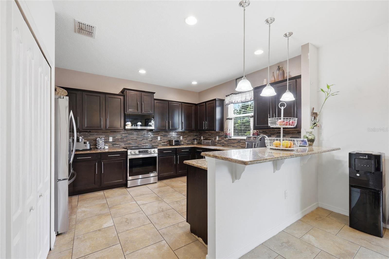 2366 Sequoia Way Property Photo 17